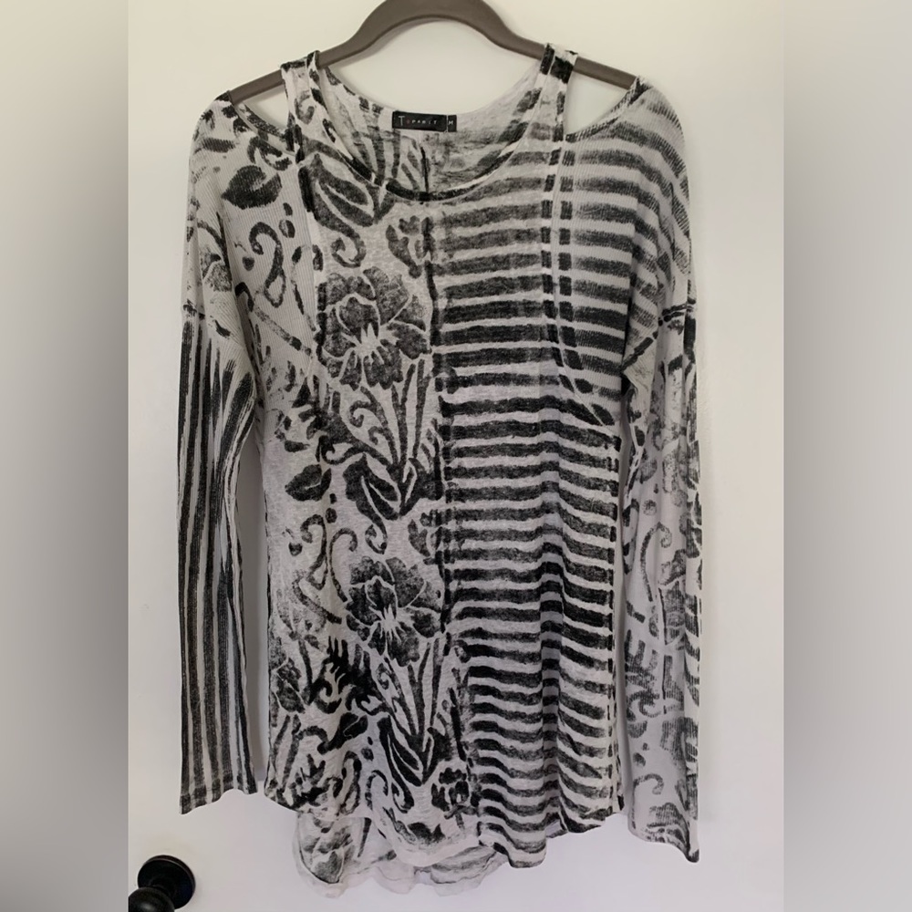 T- Party women’s size medium cold shoulder tunic top